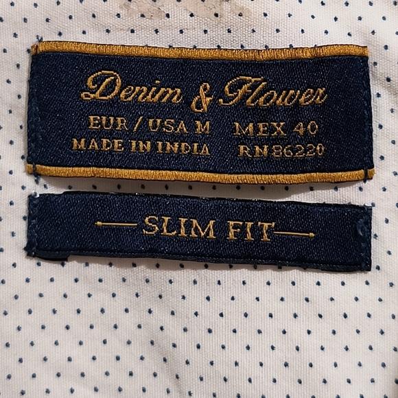 Demin & Flower Men's Medium White Button Down Shirt - Picture 10 of 11